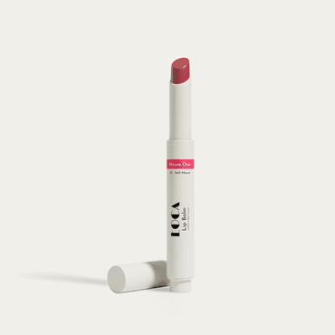 Lip بالم 0 1 Loca